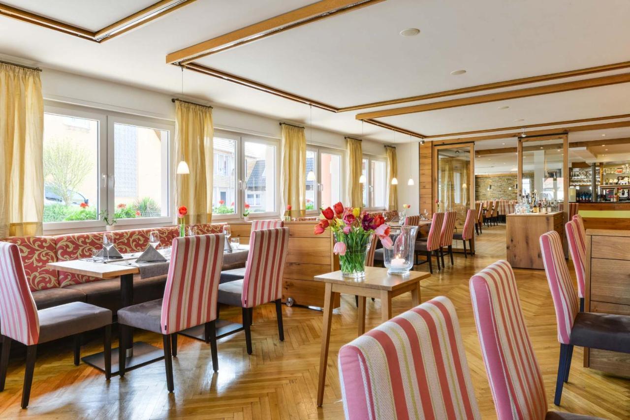 Jauch'S Loewen Hotel-Restaurant Neuershausen Экстерьер фото